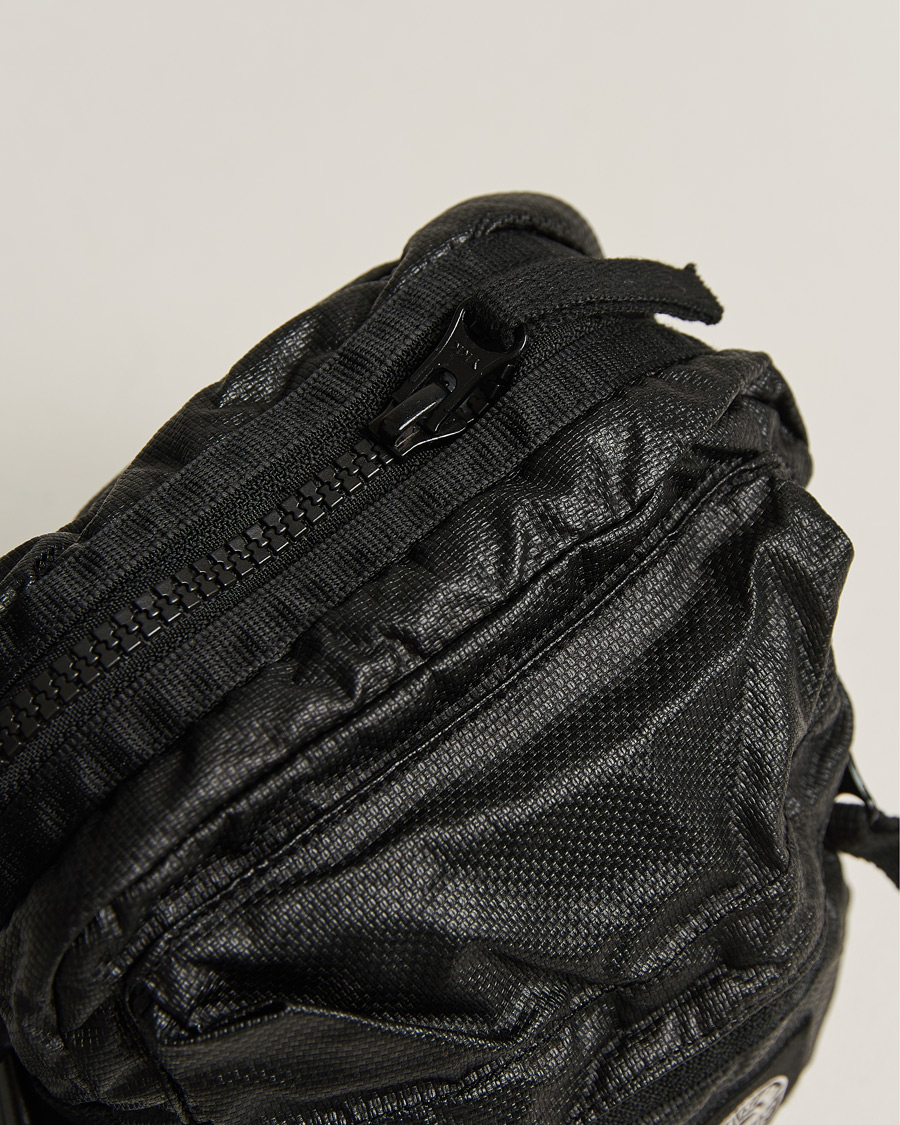 Herr | Stone Island Garment Dyed Mussola Gommata Canvas Shoulder Bag Black | Stone Island | Garment Dyed Mussola Gommata Canvas Shoulder Bag Black