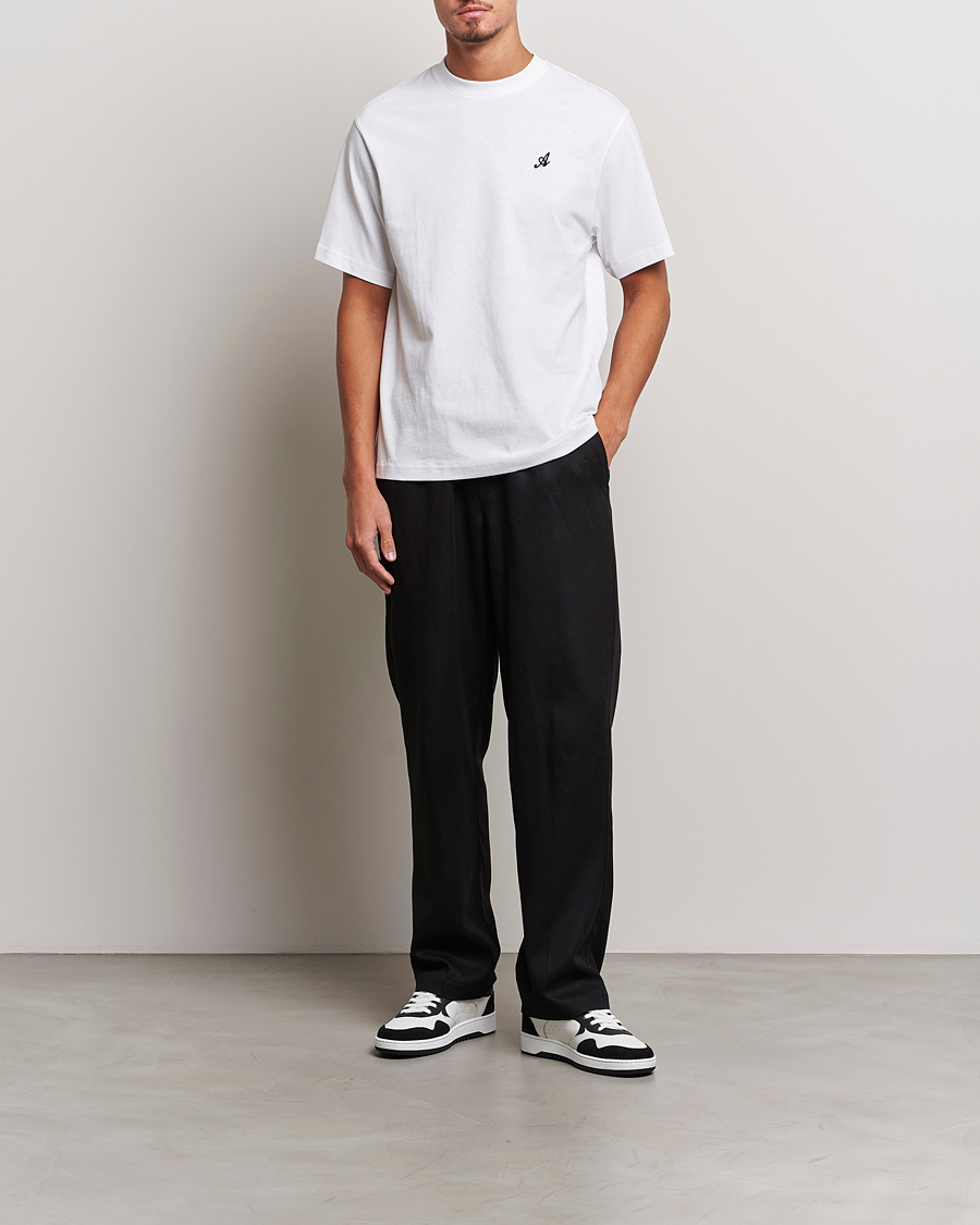 Herr | T-Shirts | Axel Arigato | Signature Crew Neck T-Shirt White