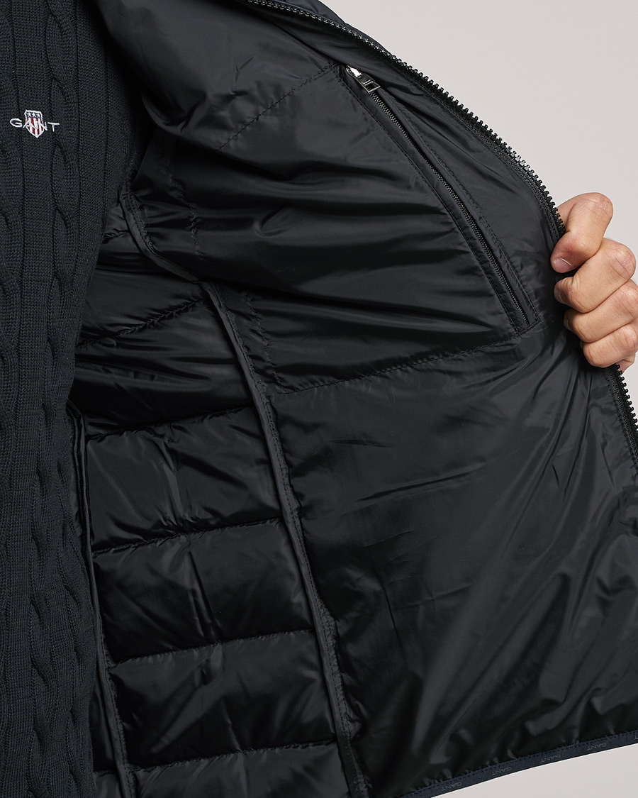 Herr | Västar | Gant | The Light Down Gilet Black