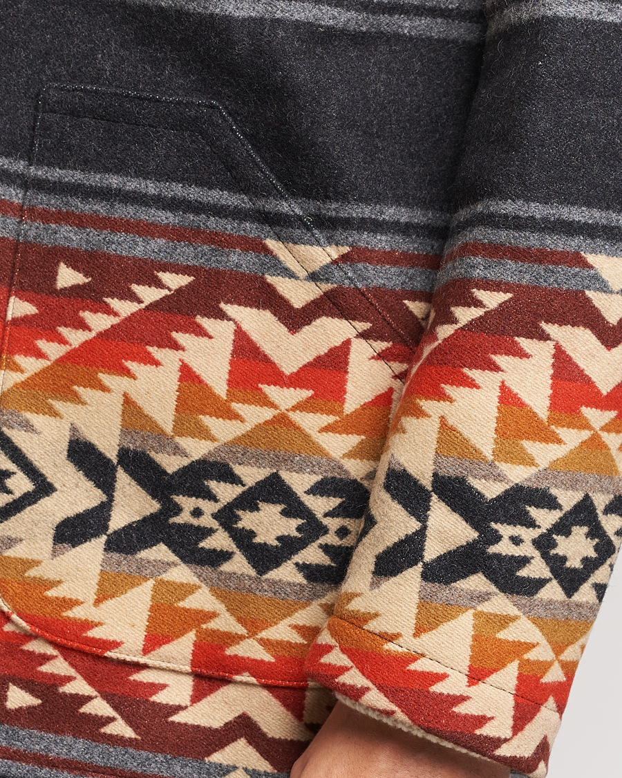 Herr | Jackor | Pendleton | Brownsville Coat Bridge Creek Red