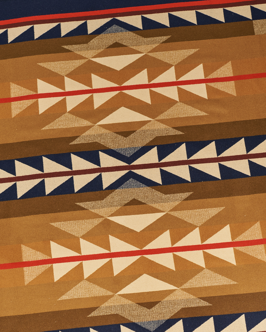 Herr | Pendleton Jacquard Blanket Medicine Bow | Pendleton | Jacquard Blanket Medicine Bow