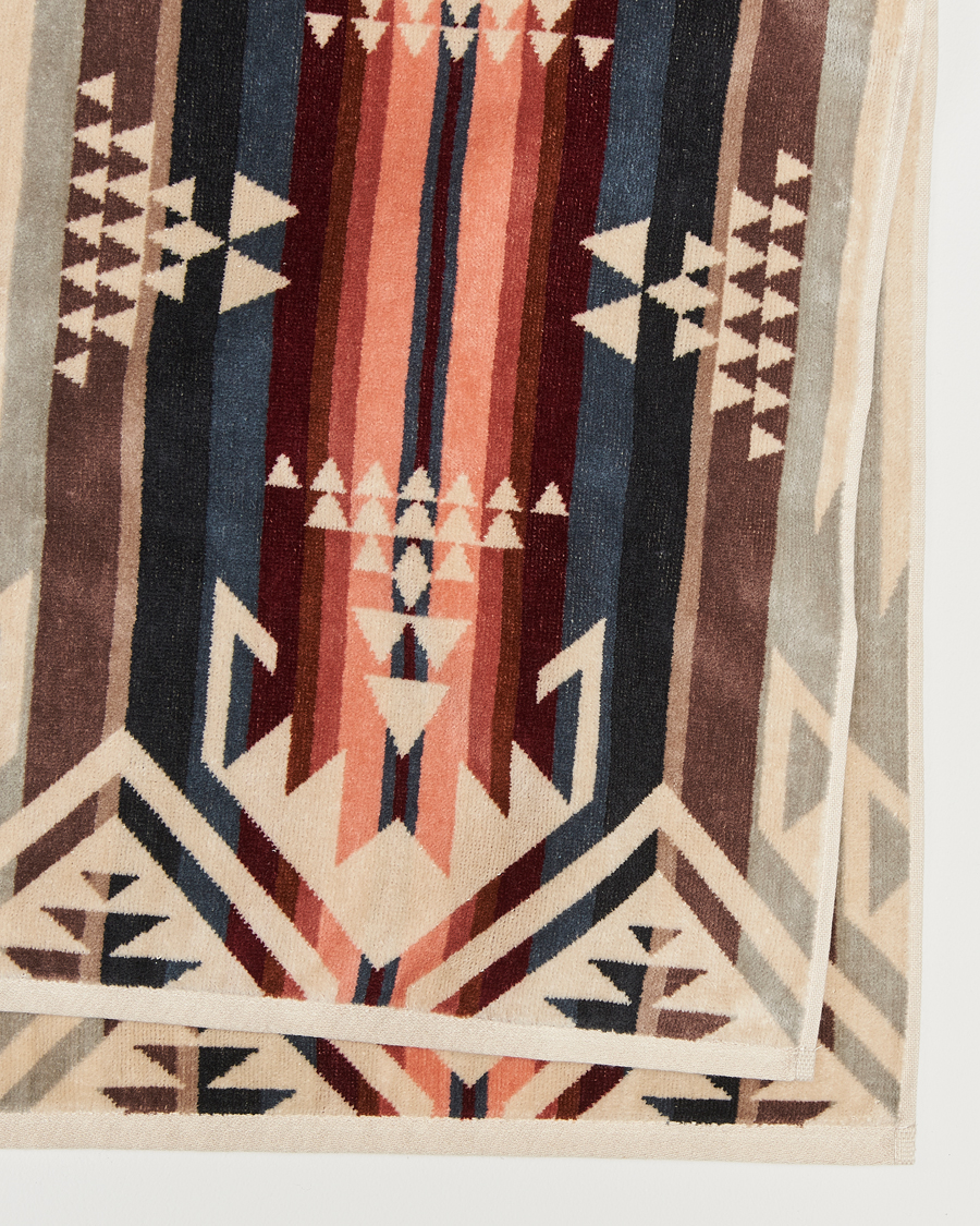 Herr | Pendleton Oversized Jacquard Spa Towel White Sands | Pendleton | Oversized Jacquard Spa Towel White Sands