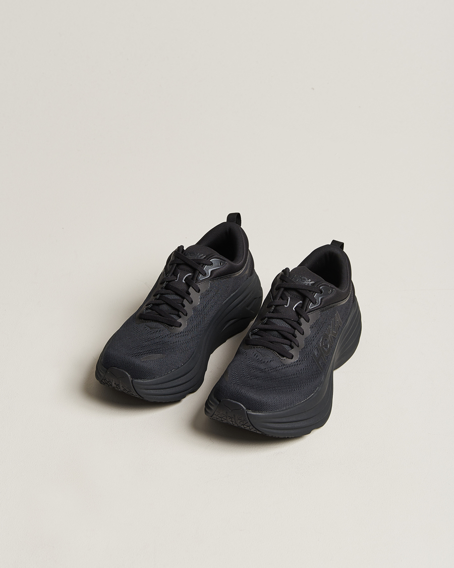 Herr | Svarta sneakers | Hoka One One | Hoka Bondi 8 Black