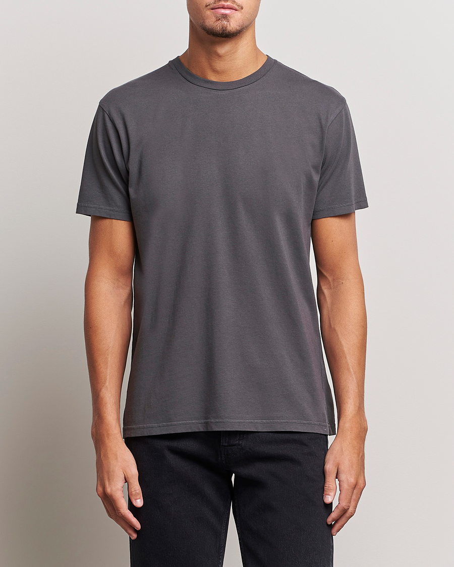 Herr | Contemporary Creators | Colorful Standard | Classic Organic T-Shirt Lava Grey