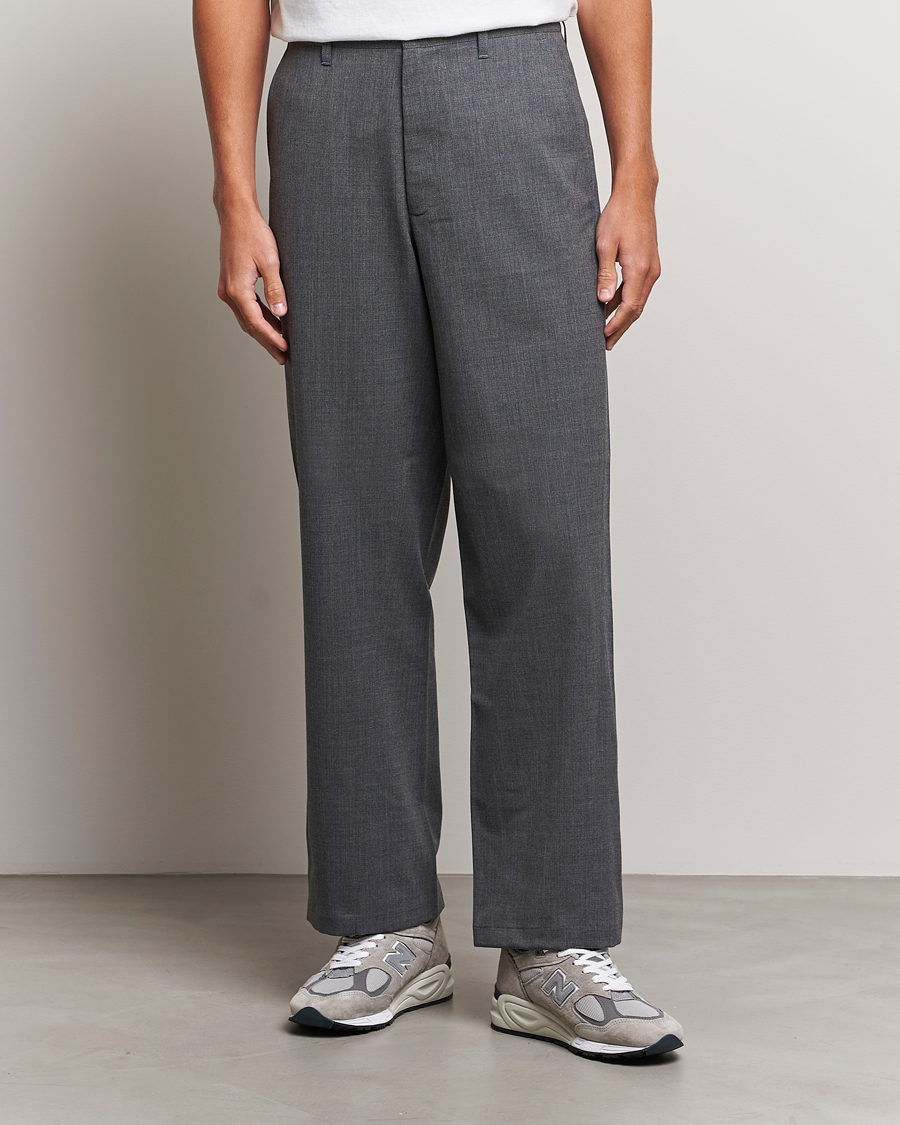 Herr | | Sunflower | Wide Twist Wool Trousers Grey Melange