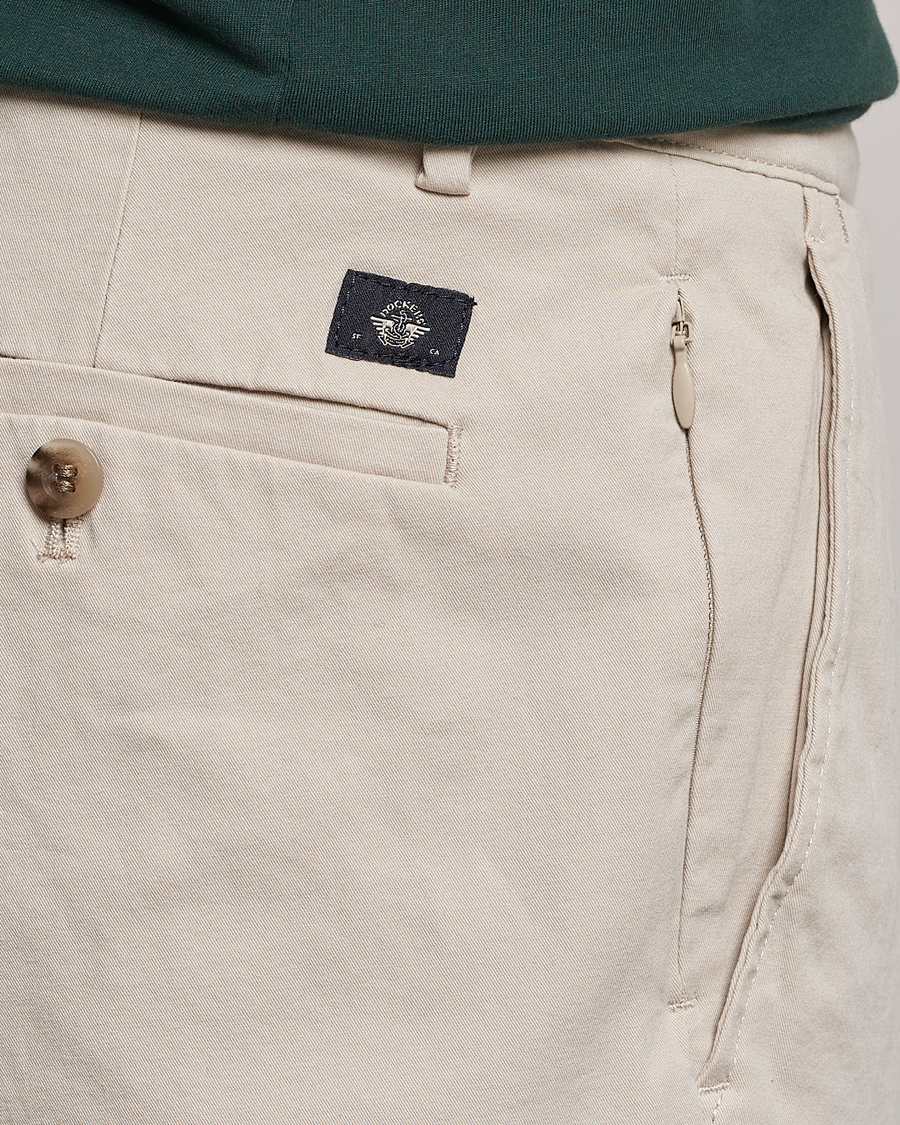 Herr | Byxor | Dockers | Cotton Slim Chino Sahara Khaki