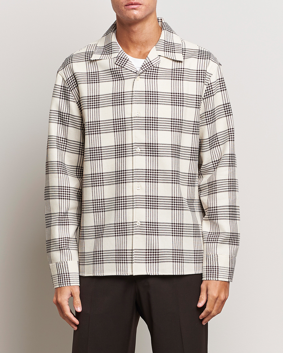 Herr | Skjortor | Filippa K | Waffle Checked Resort Shirt Dark Chocolate/White