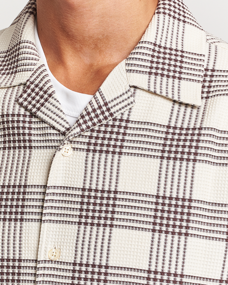 Herr | Skjortor | Filippa K | Waffle Checked Resort Shirt Dark Chocolate/White