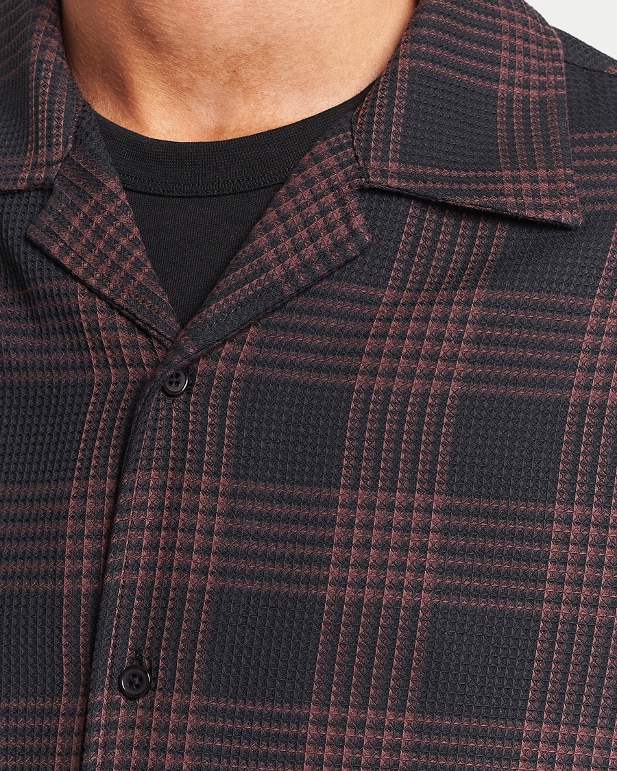 Herr | Skjortor | Filippa K | Waffle Checked Resort Shirt Dark Chocolate/Black