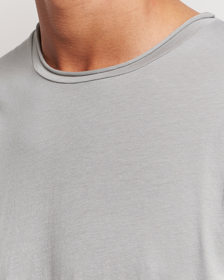 Herr | T-Shirts | Filippa K | Roll Neck T-Shirt Feather Grey
