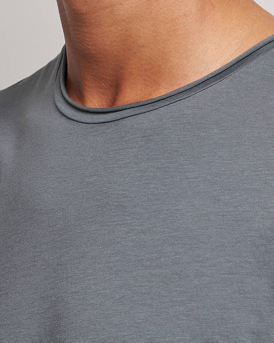 Herr | T-Shirts | Filippa K | Roll Neck T-Shirt Smoke Green