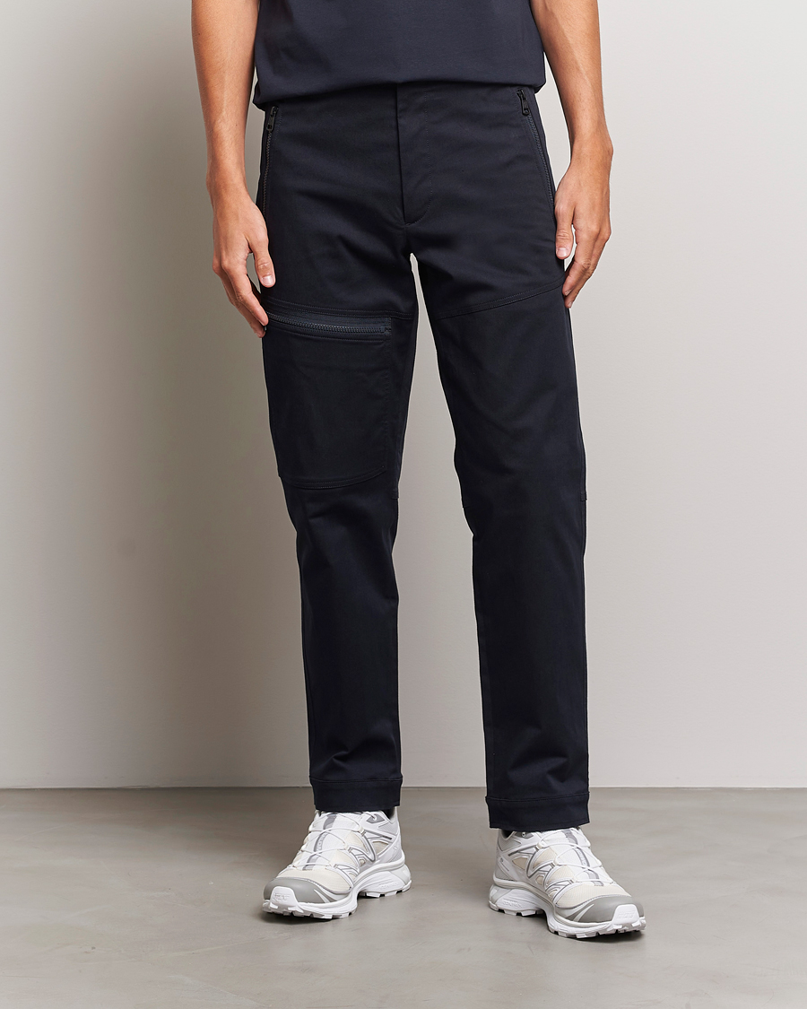 Herr | Funktionsbyxor | Moncler | Technical Zip Trousers Navy