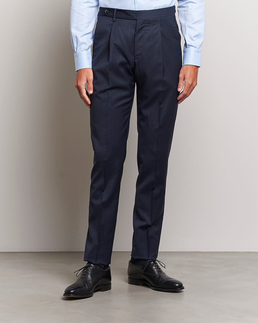 Herr | Byxor | PT01 | Slim Fit Pleated Wool Trousers Navy Pin