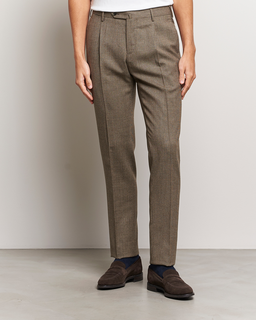Herr | Flanellbyxor | PT01 | Slim Fit Pleated Houndstooth Trousers Light Brown