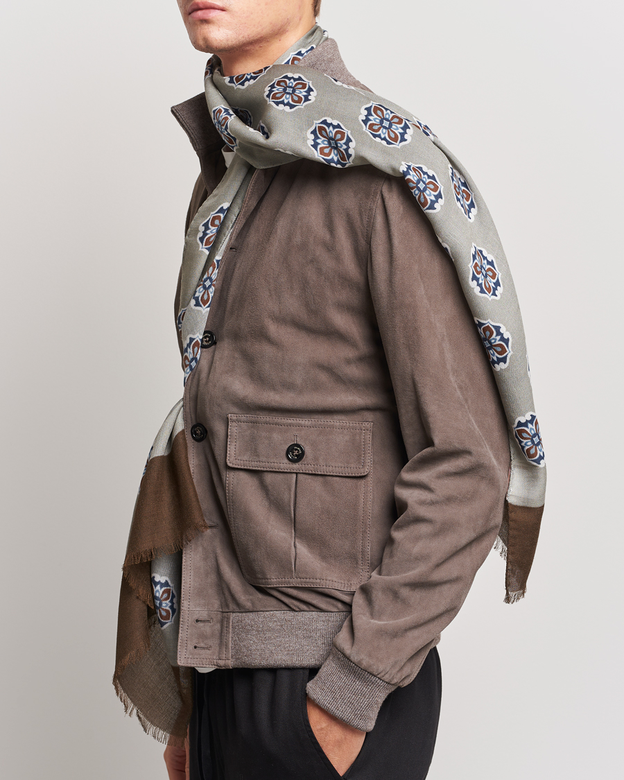 Herr |  | Altea | Printed Medallion Wool Scarf Light Grey