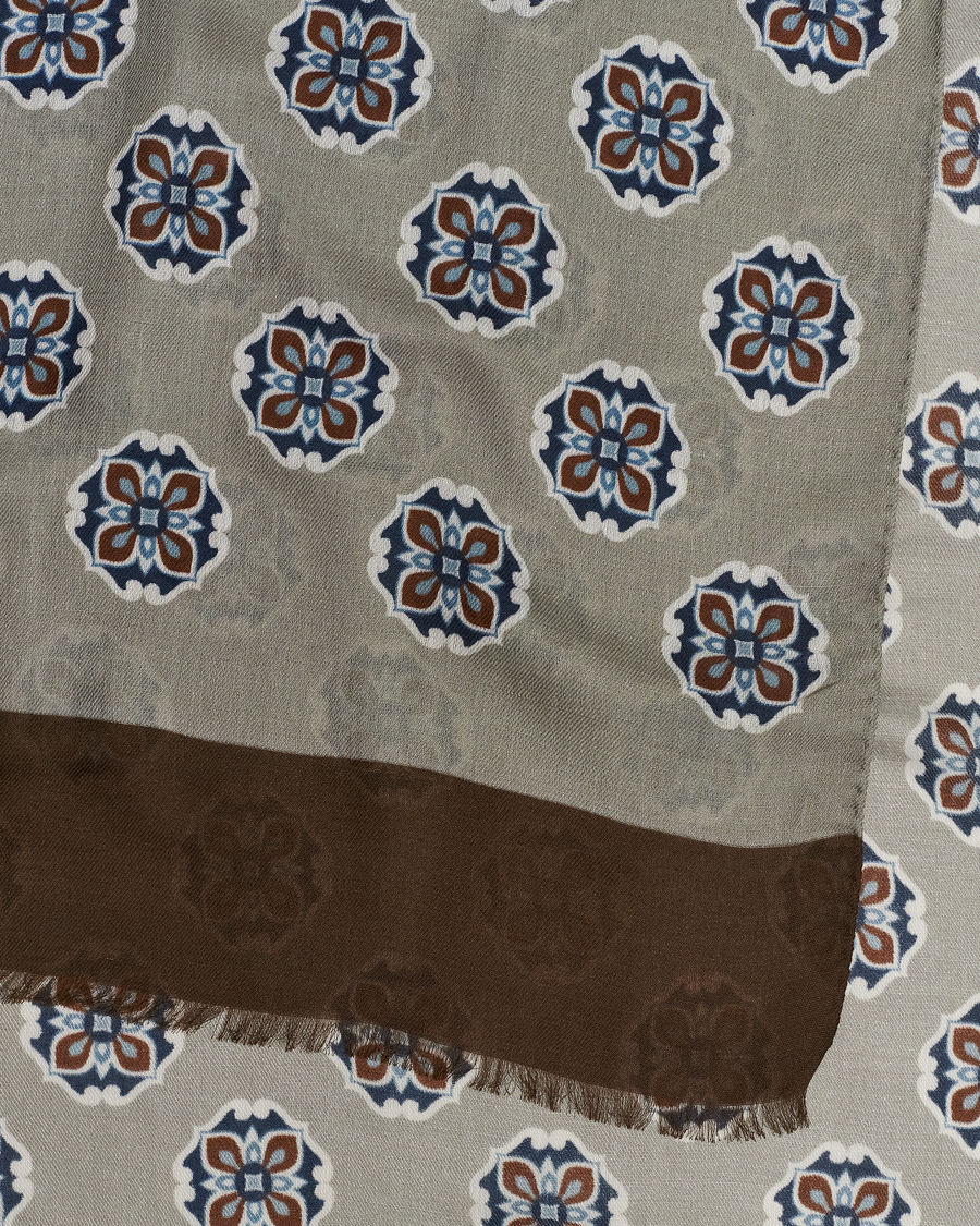Herr | Altea Printed Medallion Wool Scarf Light Grey | Altea | Printed Medallion Wool Scarf Light Grey