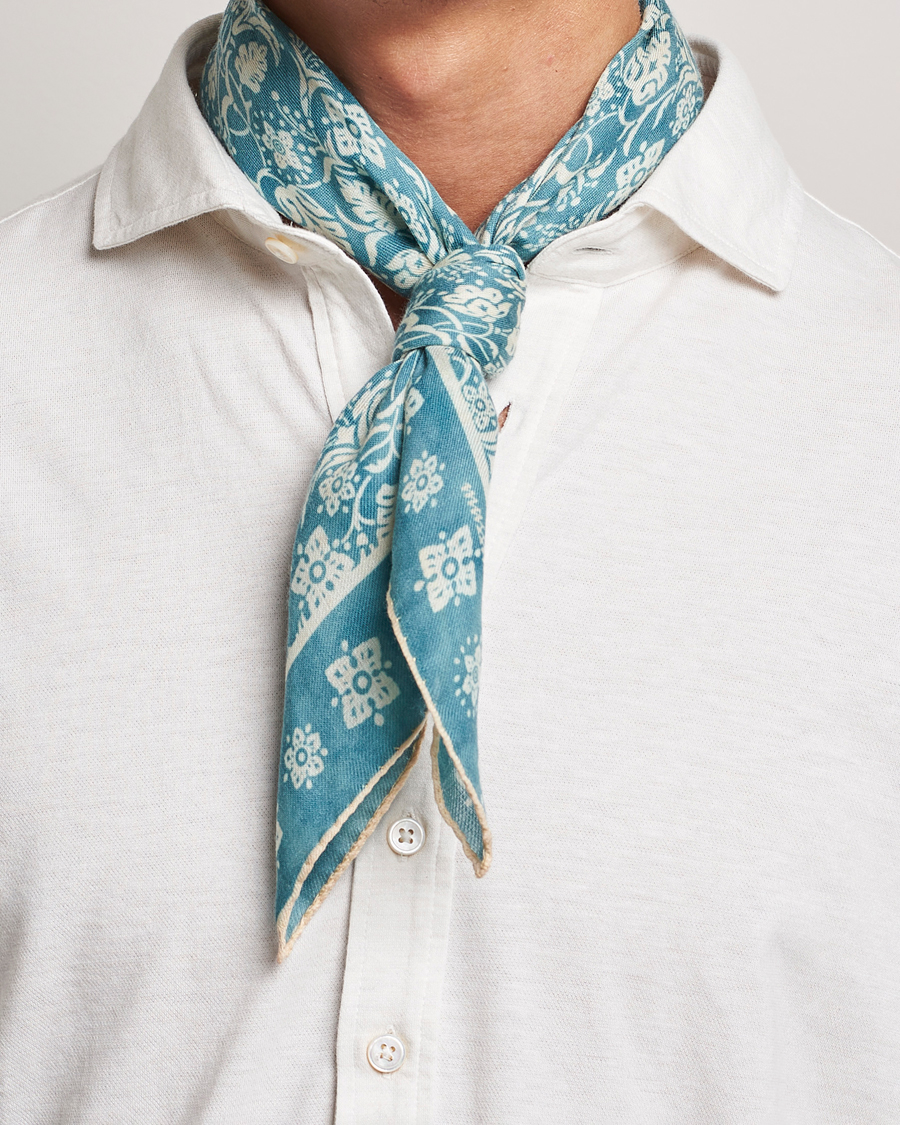 Herr | Massimo Alba Printed Cashmere Bandana Turchese | Massimo Alba | Printed Cashmere Bandana Turchese