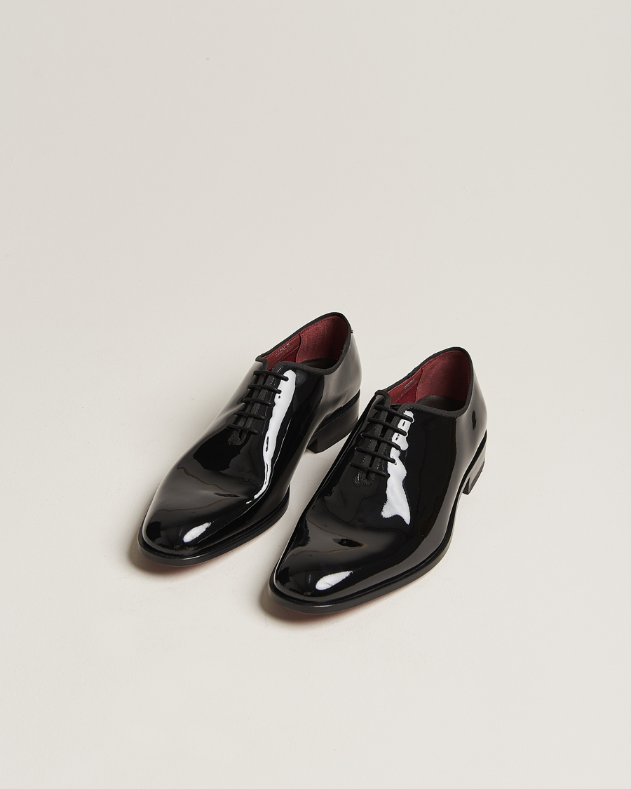 Herr | Lackskor | Loake 1880 | Regal Patent Wholecut Black