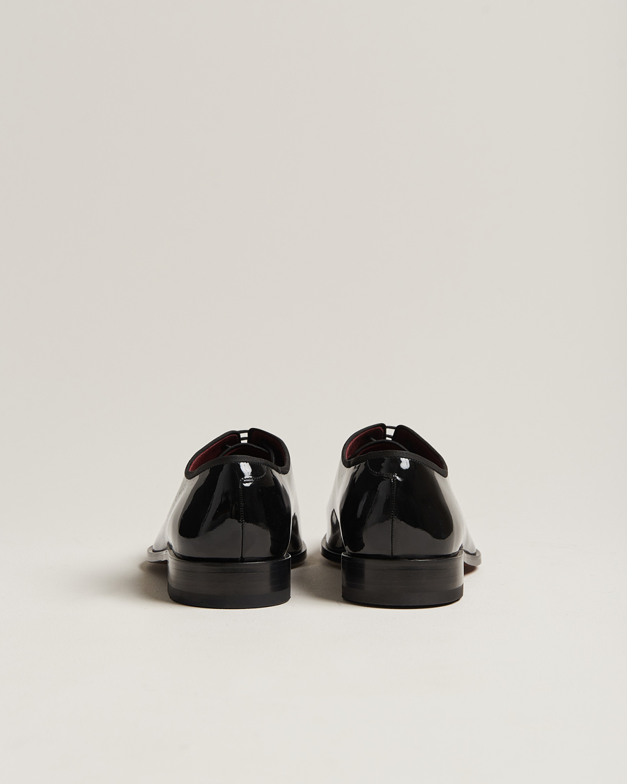 Herr | Lackskor | Loake Shoemakers | Regal Patent Wholecut Black