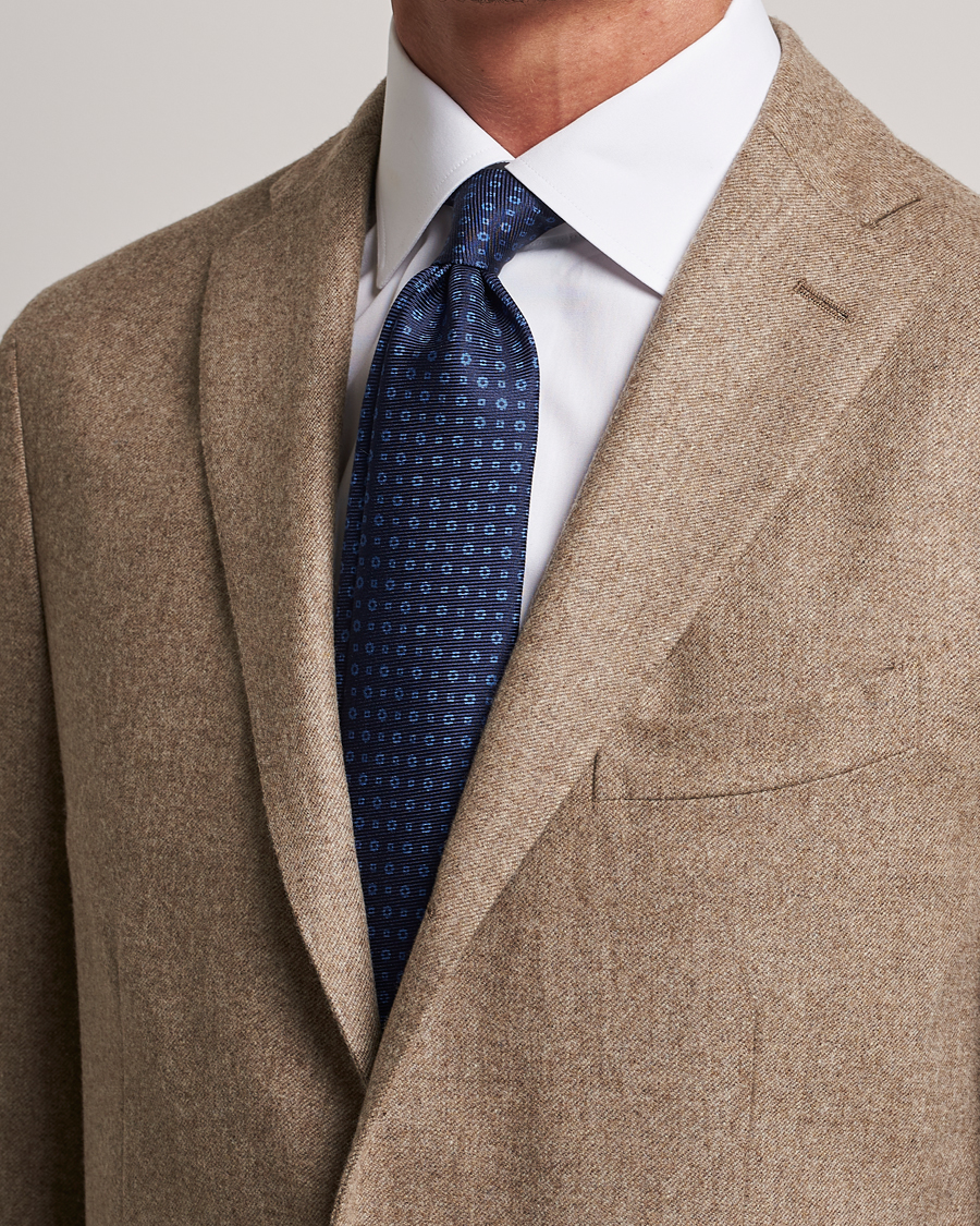 Herr | Kiton Micro Dot Silk Tie Navy | Kiton | Micro Dot Silk Tie Navy