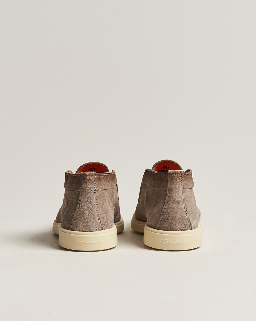 Herr | Santoni Open Chukka Boots Taupe Suede | Santoni | Open Chukka Boots Taupe Suede