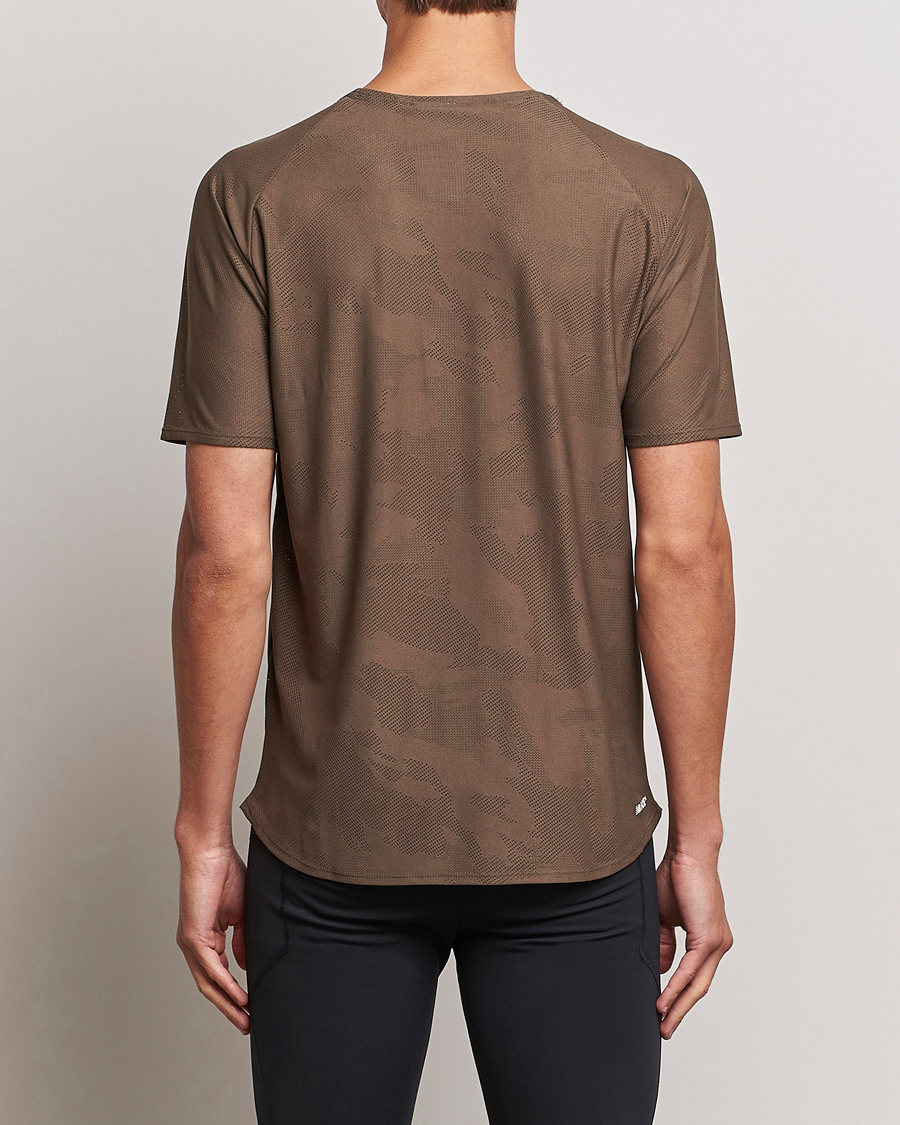 Herr | T-Shirts | New Balance Running | Q Speed Jacquard T-Shirt Dark Mushroom