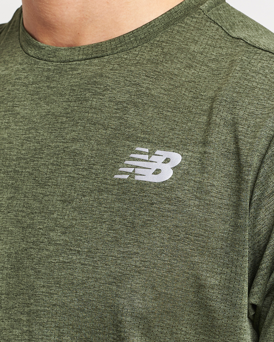 Herr | T-Shirts | New Balance | Running Impact Run T-Shirt Kombu Heather