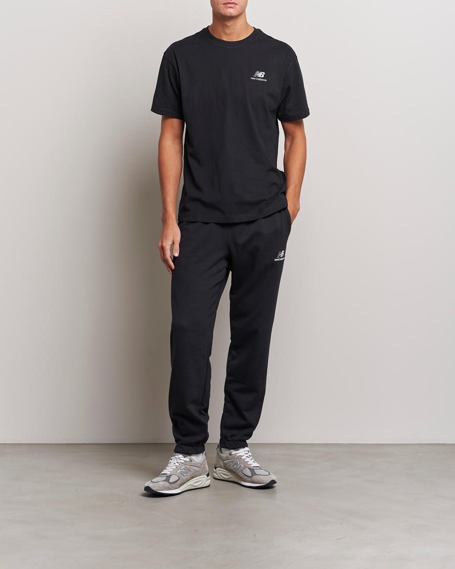 Herr | T-Shirts | New Balance | Essentials T-Shirt Black