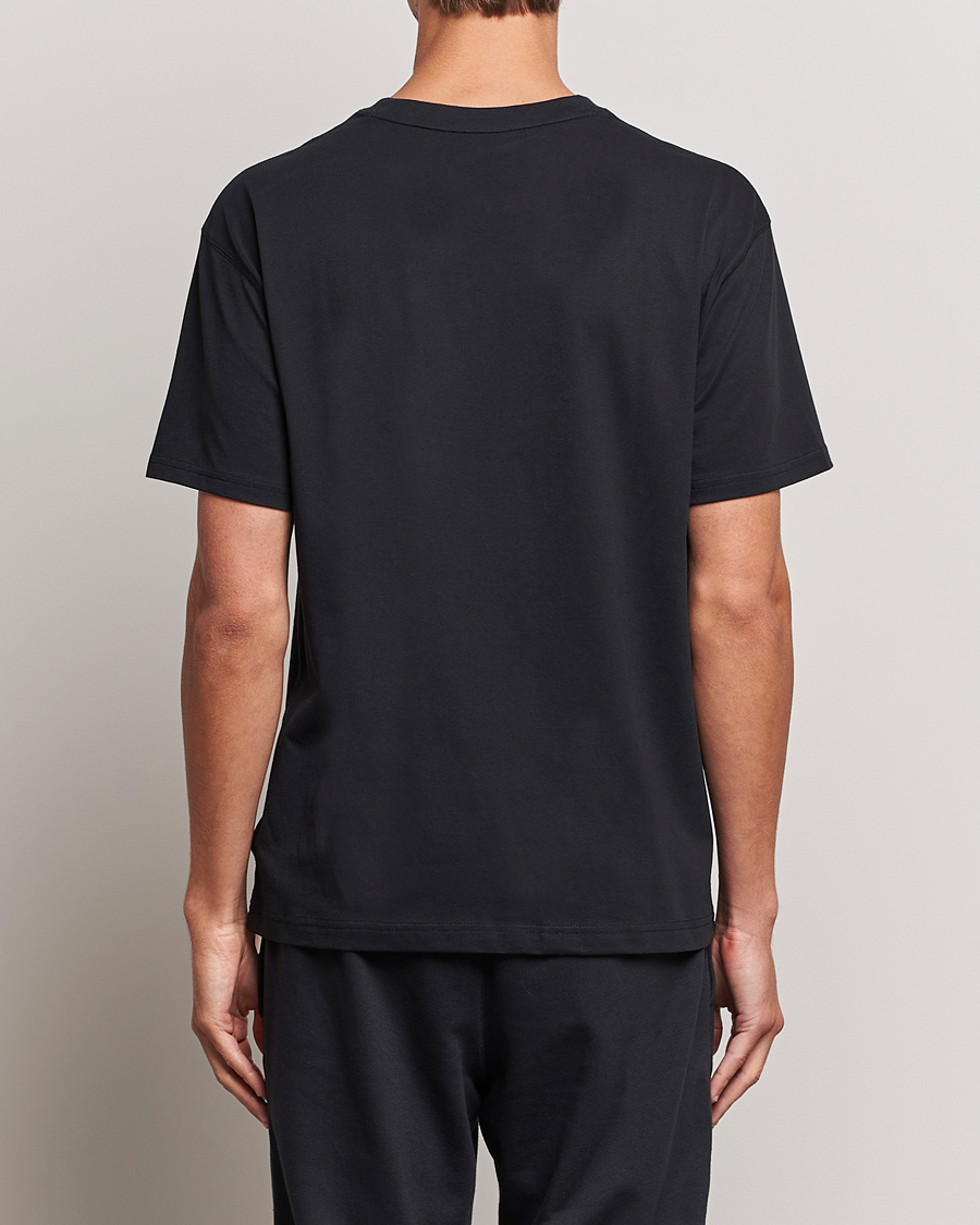 Herr | T-Shirts | New Balance | Essentials T-Shirt Black