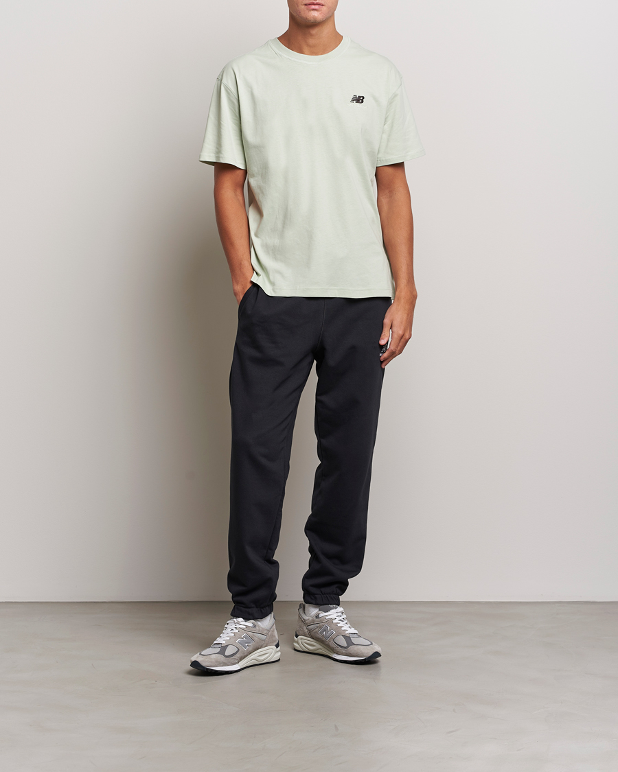 Herr | T-Shirts | New Balance | Essentials T-Shirt Sage