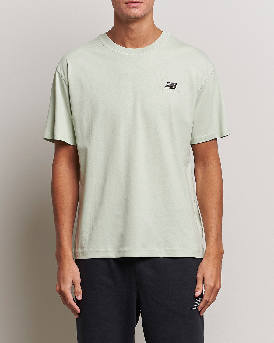 Herr | T-Shirts | New Balance | Essentials T-Shirt Sage