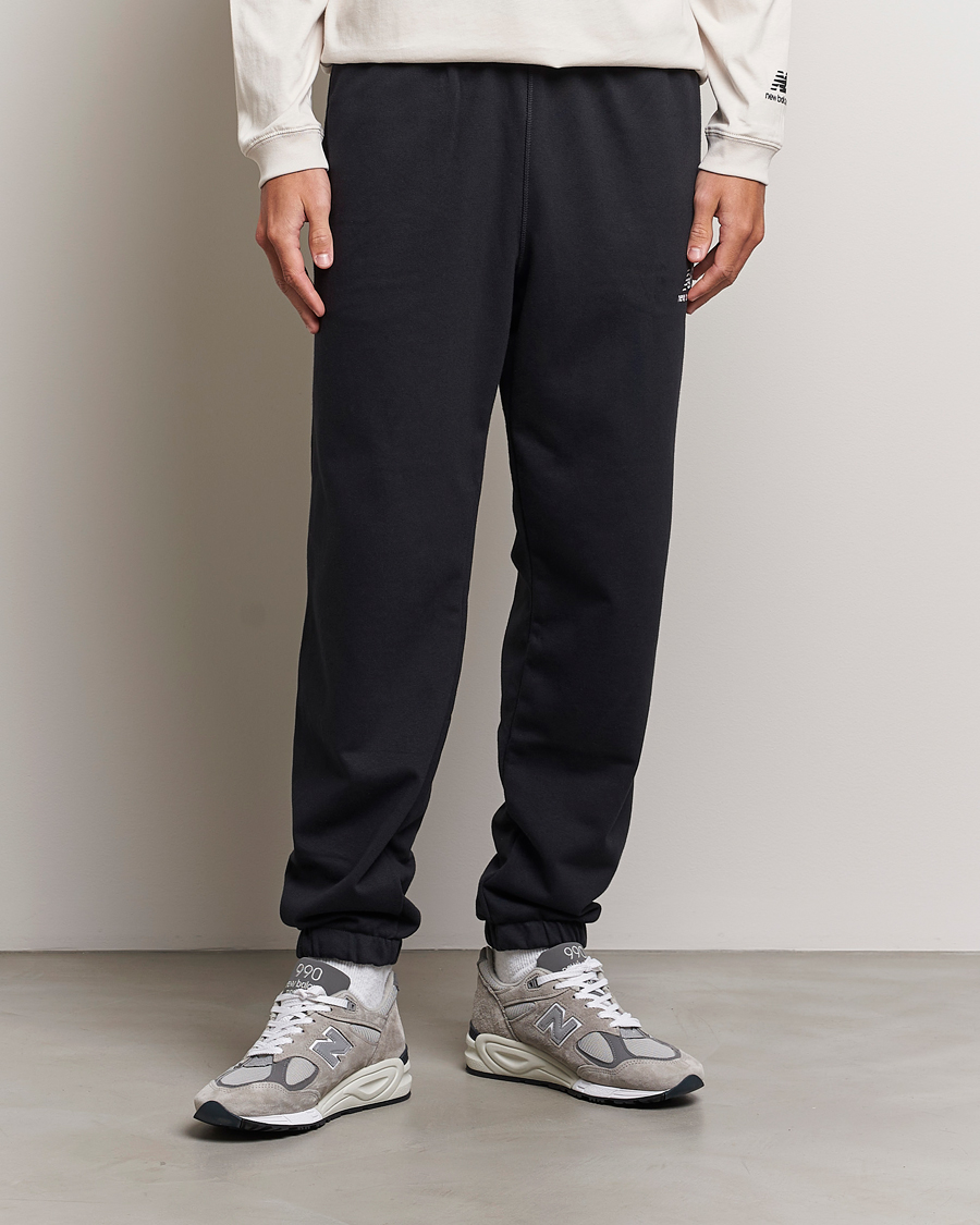 Herr | Byxor | New Balance | Essentials Sweatpants Black