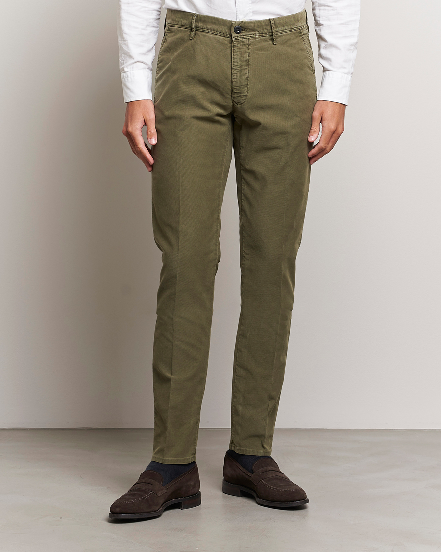 Herr | Byxor | Incotex | Slim Fit Garment Dyed Slacks Military