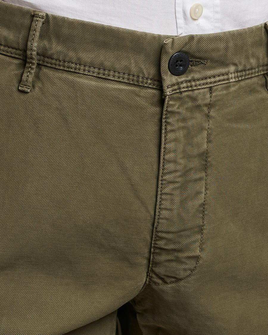 Herr | Byxor | Incotex | Slim Fit Garment Dyed Slacks Military