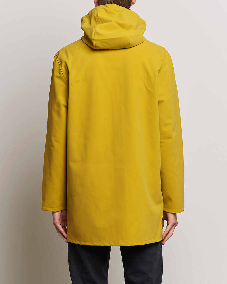 Herr | Jackor | Stutterheim | Stockholm Raincoat Suede Gold