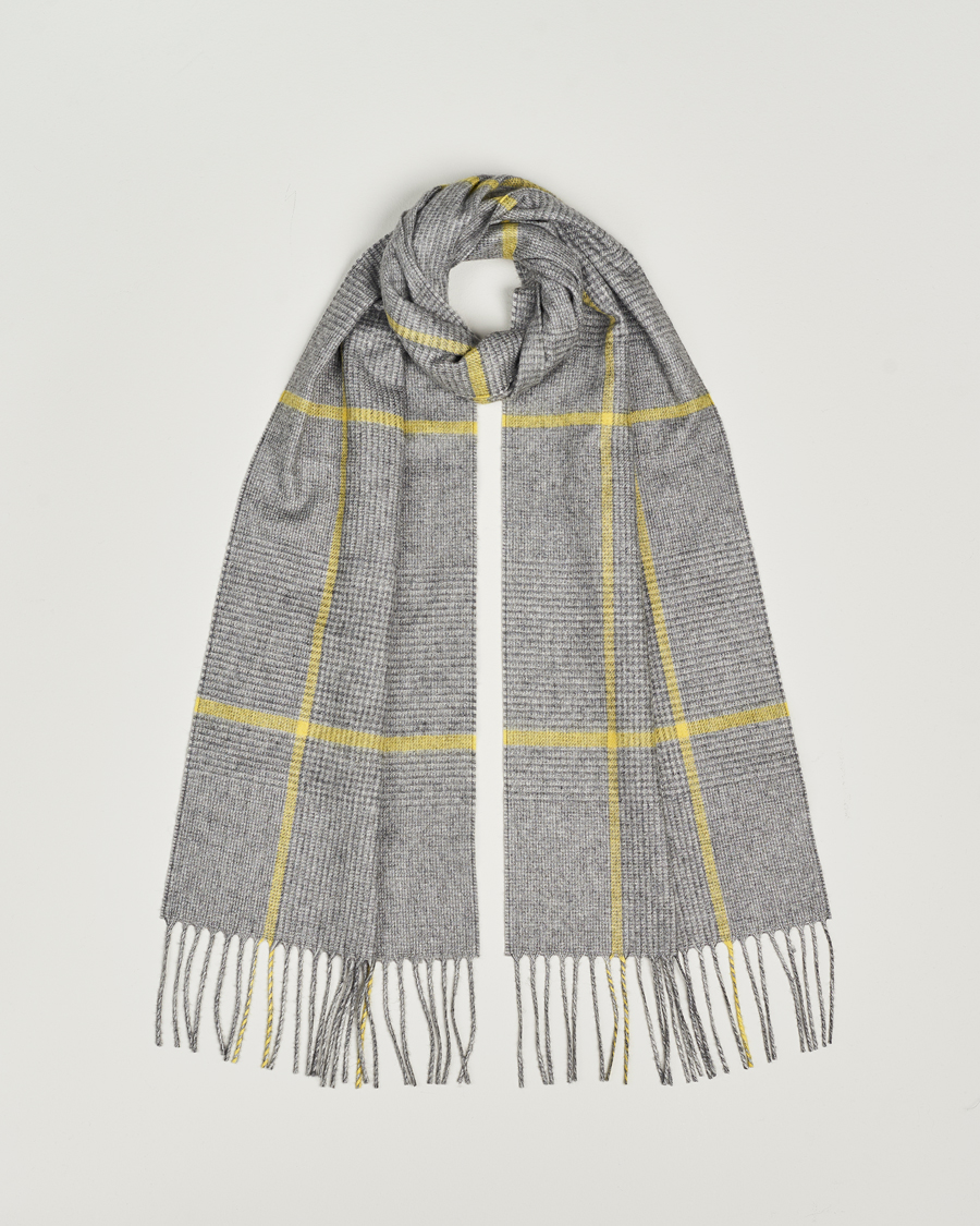 Herr | Piacenza Cashmere Cashmere/Silk Glencheck Scarf Grey/Yellow | Piacenza Cashmere | Cashmere/Silk Glencheck Scarf Grey/Yellow
