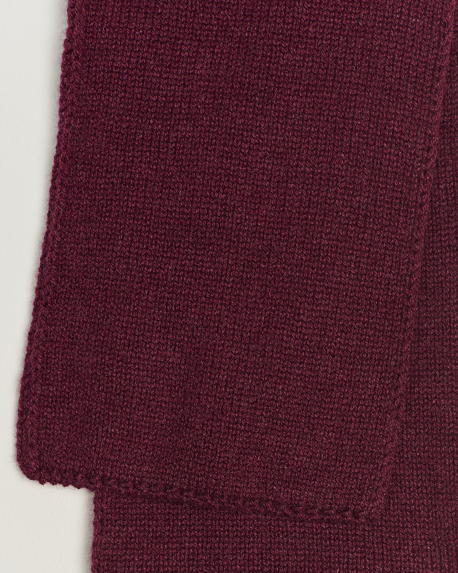 Herr |  | Piacenza Cashmere | Short Loop Cashmere Scarf Burgundy