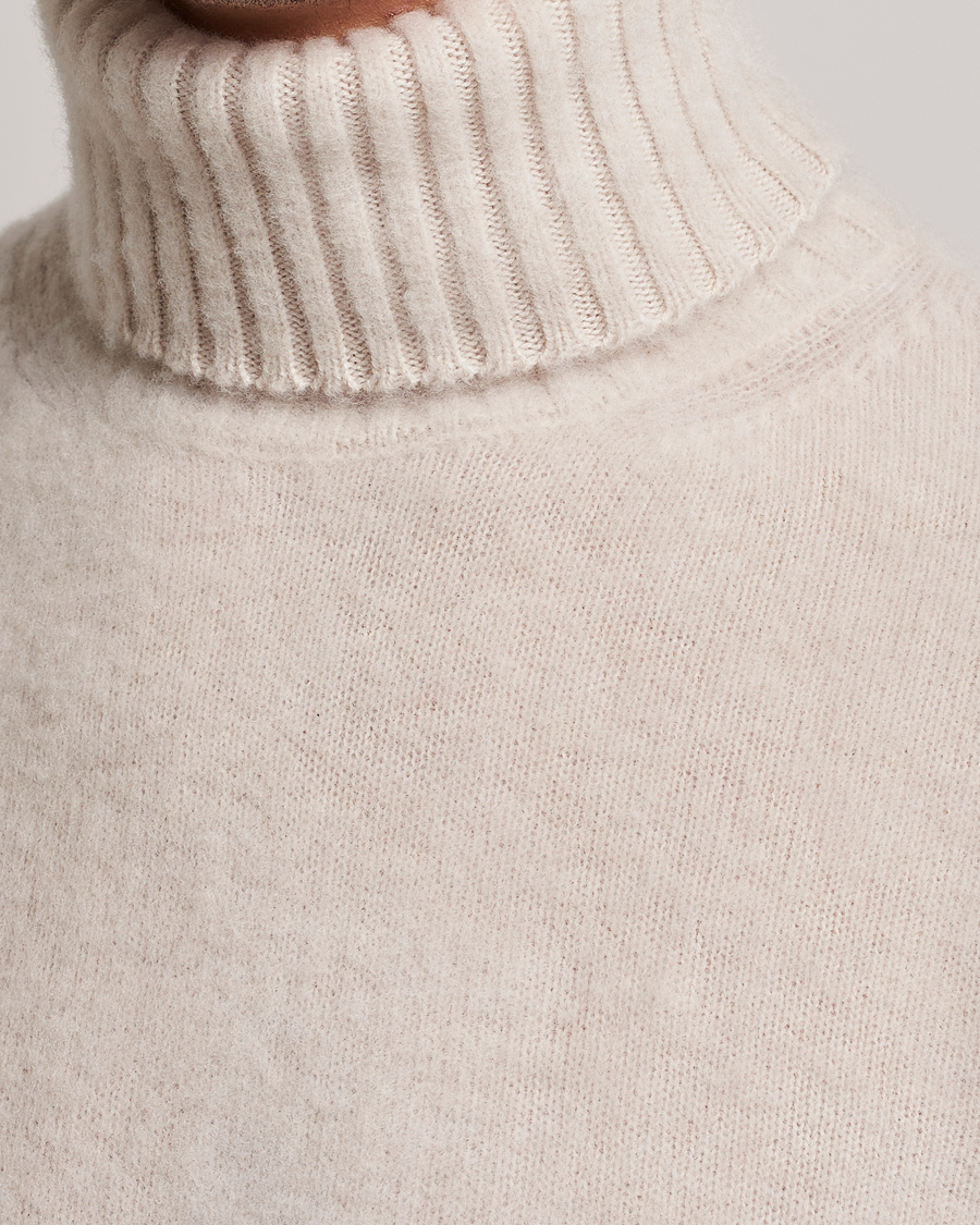 Herr | Tröjor | Piacenza Cashmere | Brushed Wool Rollneck Beige