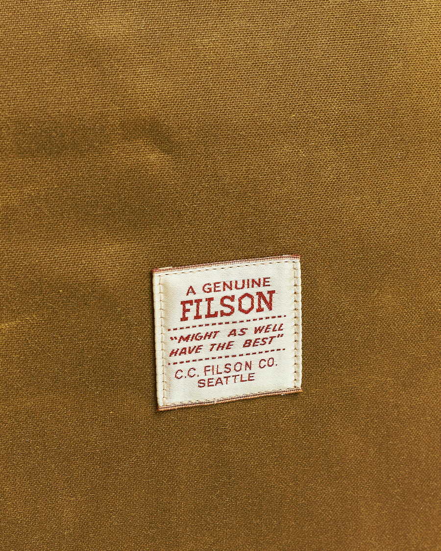 Herr | Väskor | Filson | Tin Cloth Medium Duffle Dark Tan