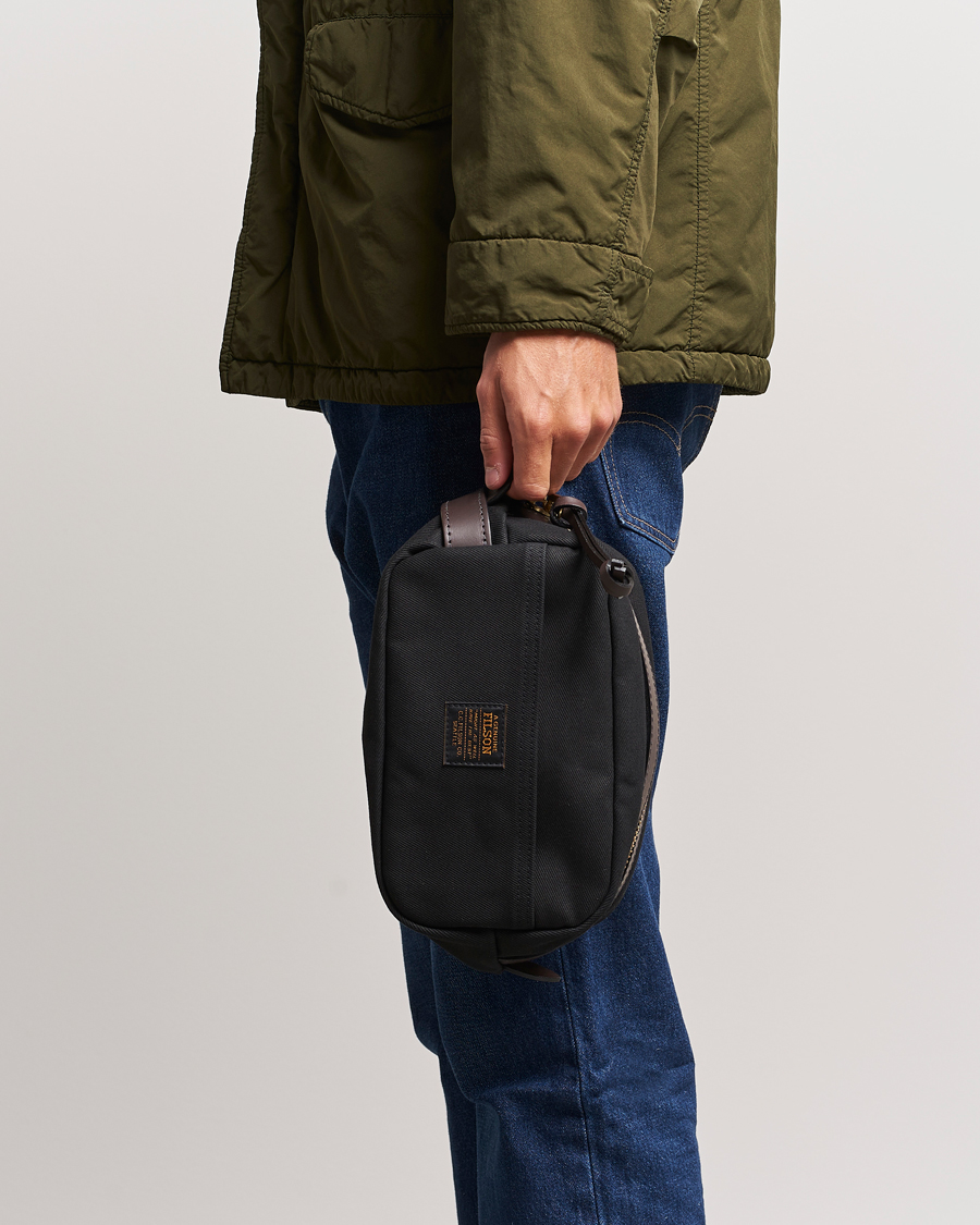 Herr | American Heritage | Filson | Rugged Twill Travel Kit Black