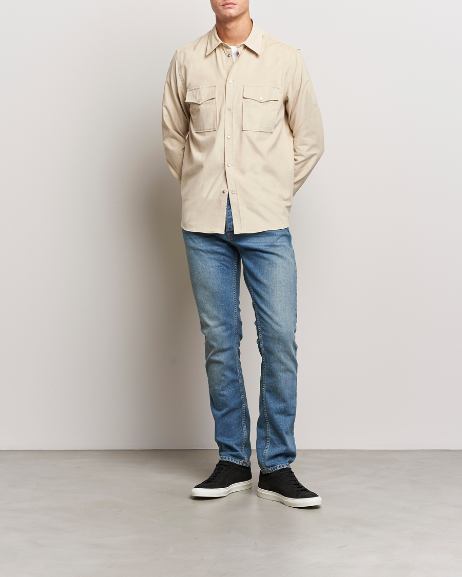 Herr | Skjortor | J.Lindeberg | Carlos Reg Cord Shirt Oyster Grey