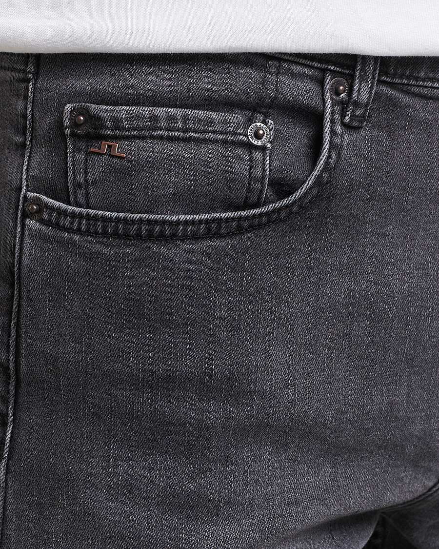 Herr | Jeans | J.Lindeberg | Cedar Slate Stretched Washed Jeans Granite Grey