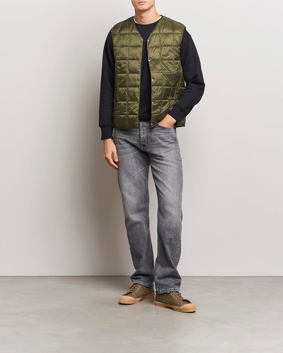 Herr | Jackor | TAION | V-Neck Lightweight Down Vest Dark Olive