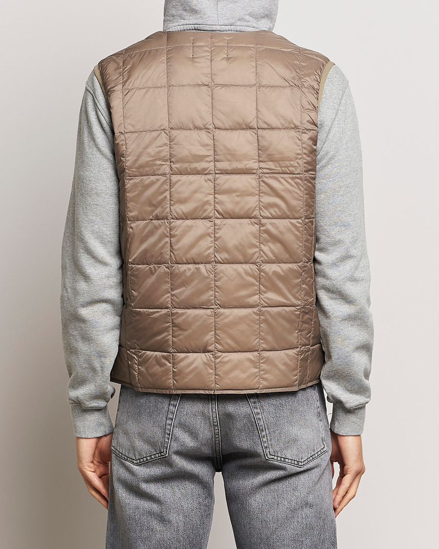 Herr | Jackor | TAION | V-Neck Lightweight Down Vest Khaki