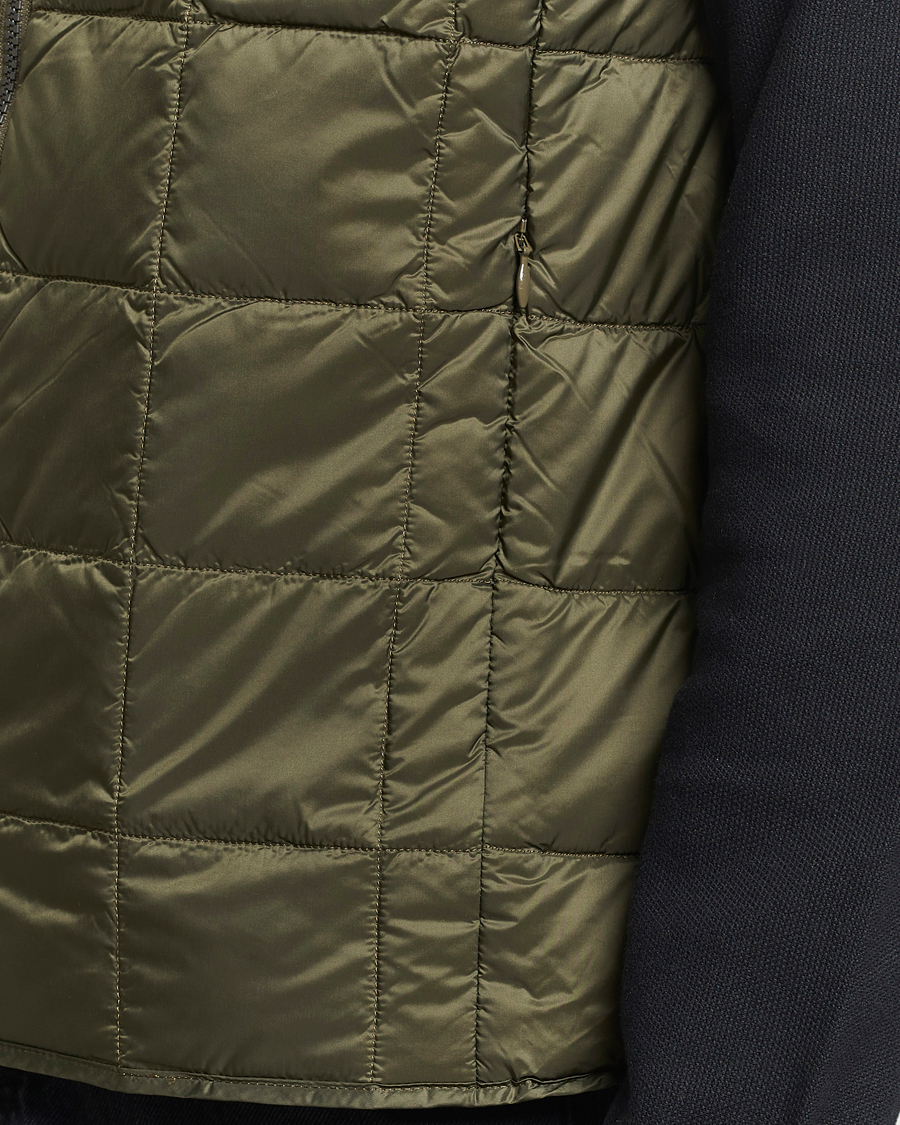 Herr | Jackor | TAION | High Neck Full Zip Lightweight Down Vest Dark Olive