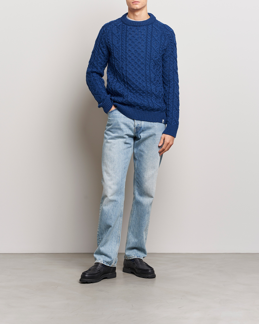 Herr | Tröjor | Peregrine | Hudson Wool Aran Knitted Jumper Cobalt