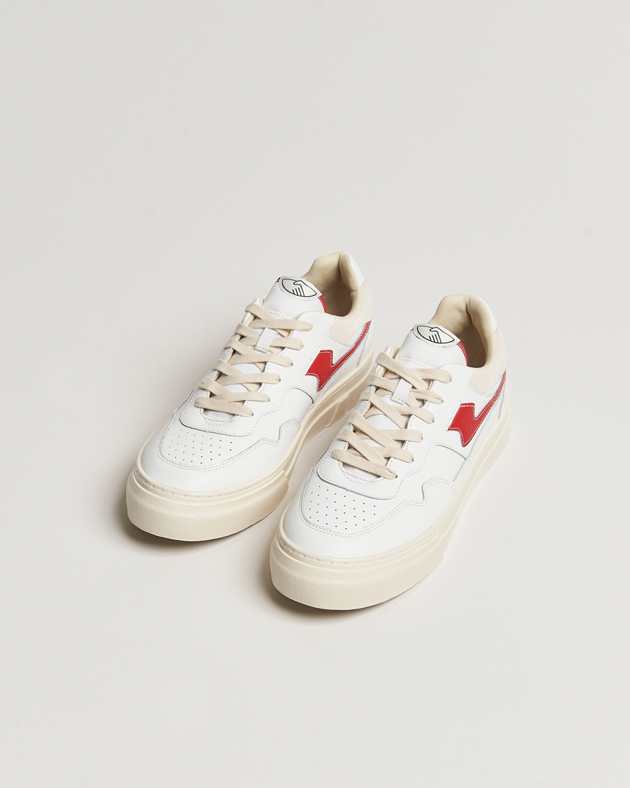 Herr | Stepney Workers Club Pearl S-Strike Leather Sneaker White/Red | Stepney Workers Club | Pearl S-Strike Leather Sneaker White/Red