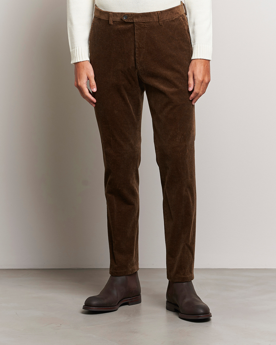 Herr | Byxor | Oscar Jacobson | Denz Corduroy Trousers Camel