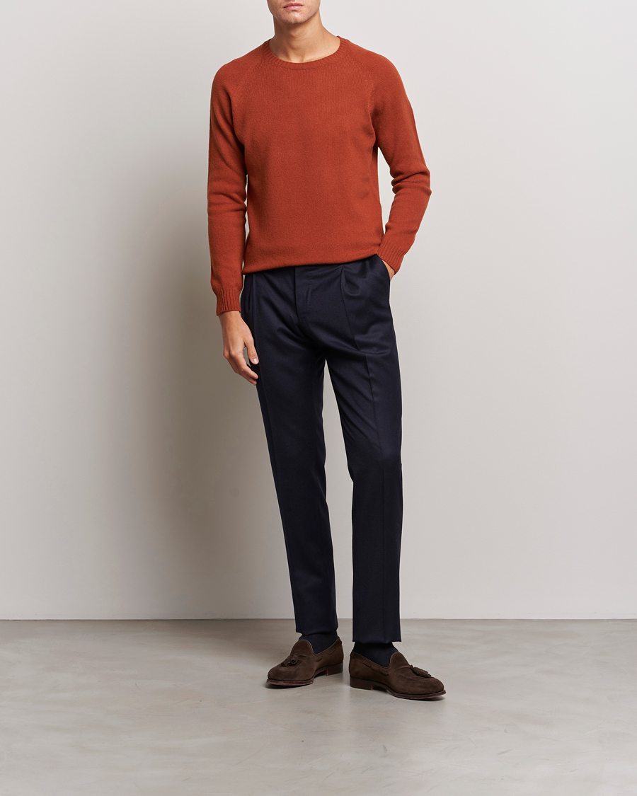 Herr | Tröjor | Oscar Jacobson | Kendal Raglan Wool Crewneck Orange