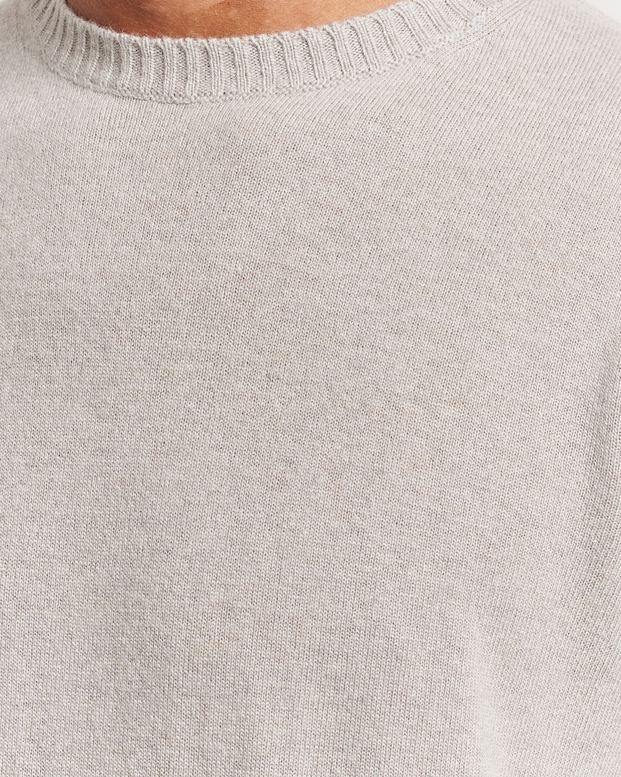 Herr | Tröjor | Oscar Jacobson | Valter Wool/Cashmere Round Neck Light Beige